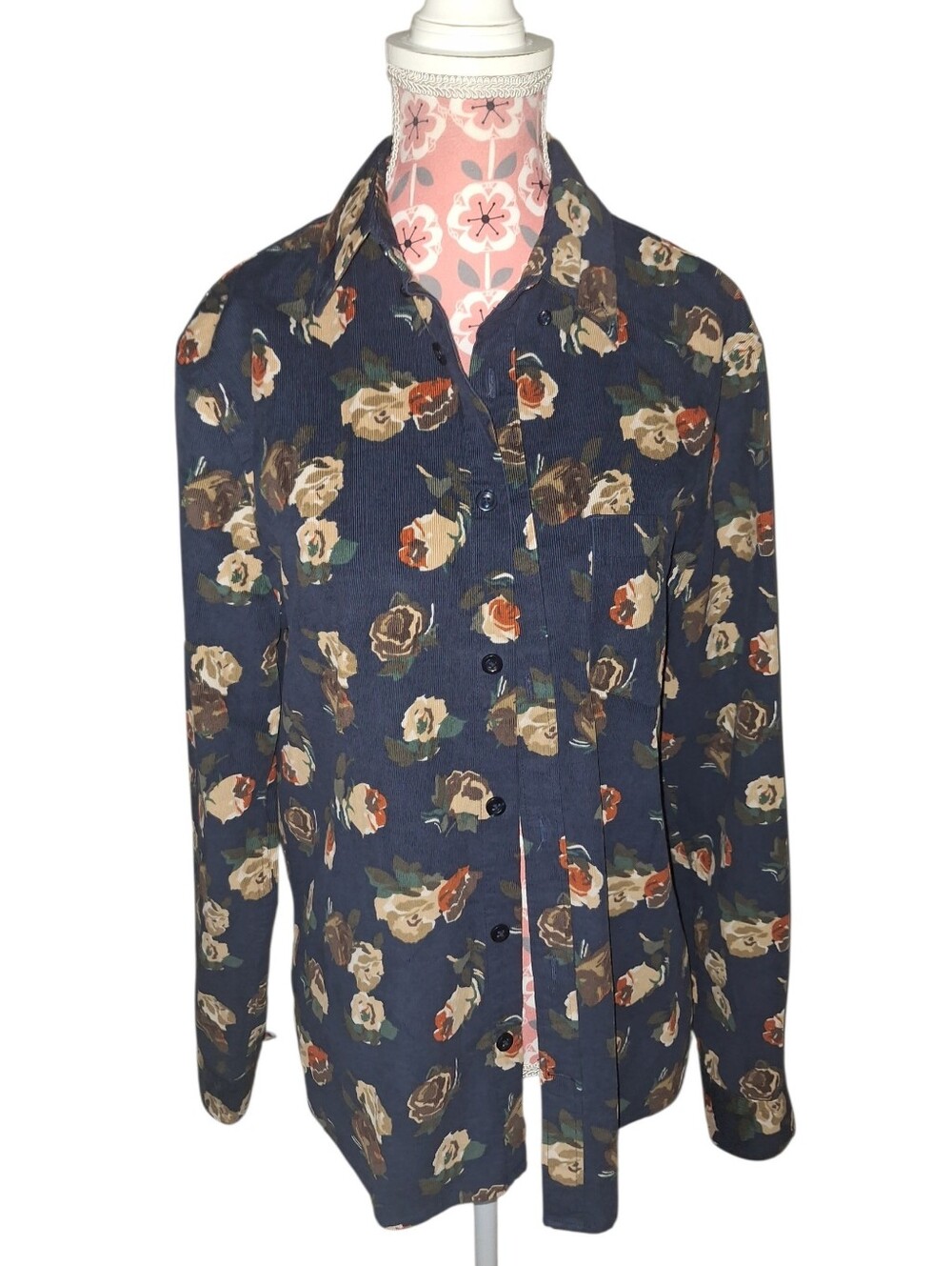 Express Buttondown